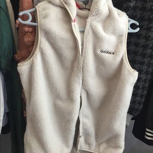 Adidas sleeveless sweater